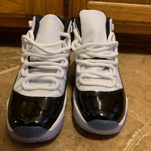 Air Jordan 11 Concord